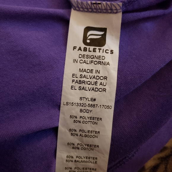 Fabletics scoop neck top - size L - Picture 2 of 5
